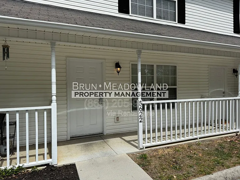 5622 Boxwood Garden Way — Photo 3