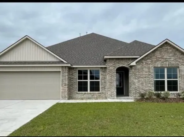 3202 Haven Lake Dr, Maurice, LA 70555