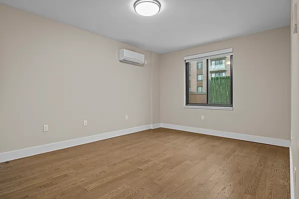Rented by Compass | media 6