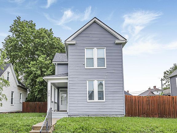 3rd image of 200 S Cypress Ave