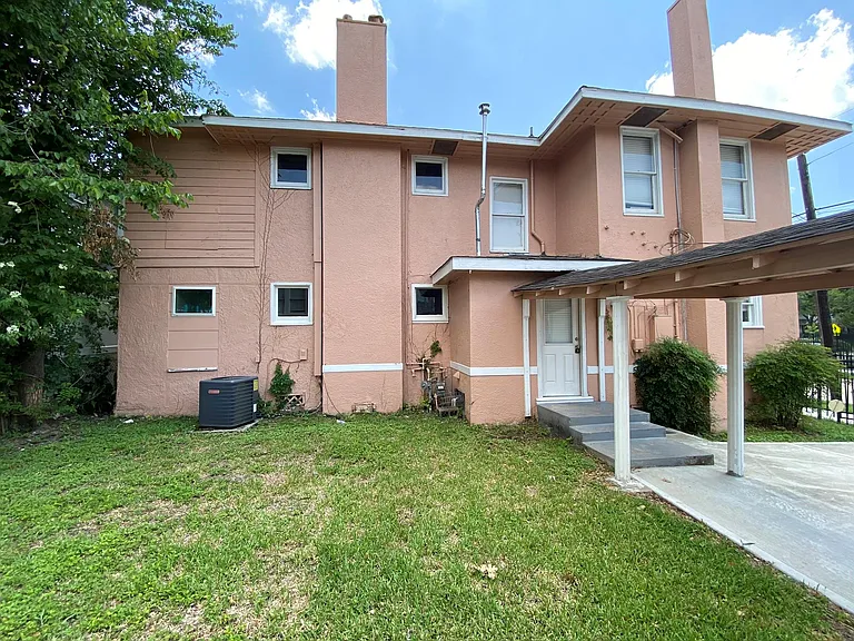 520 Sul Ross St — Photo 7
