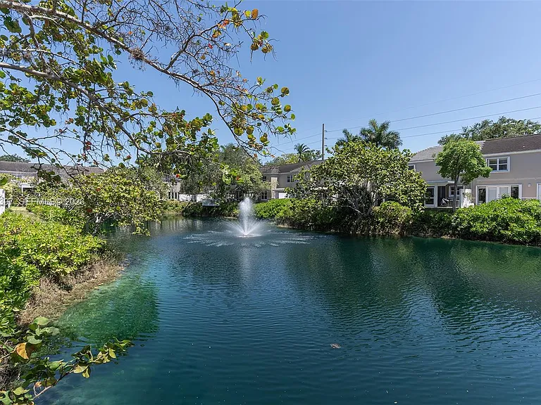 7140 SW 55th Ter W — Photo 22