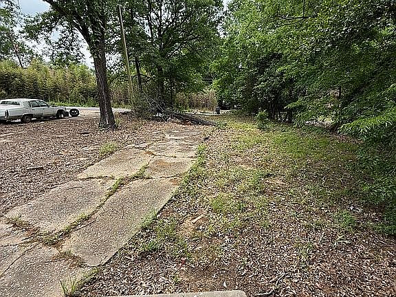 3rd image of 3321 Milton St