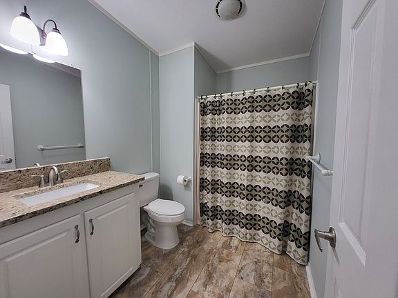 3rd image of 6030 Liberty Dr #144