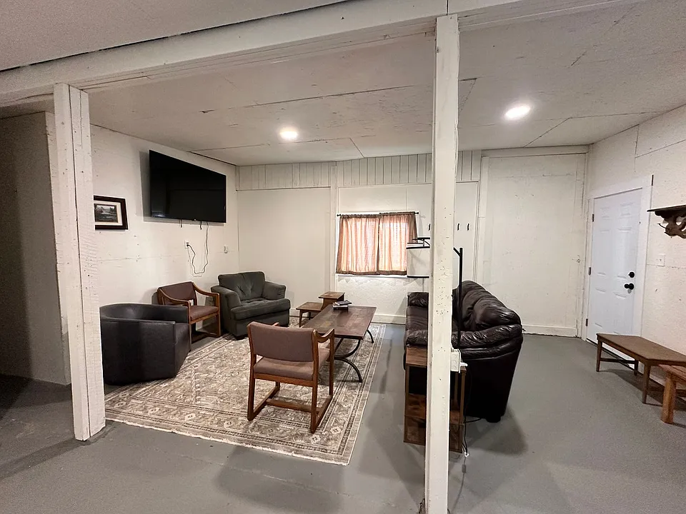 470700 US Highway 95