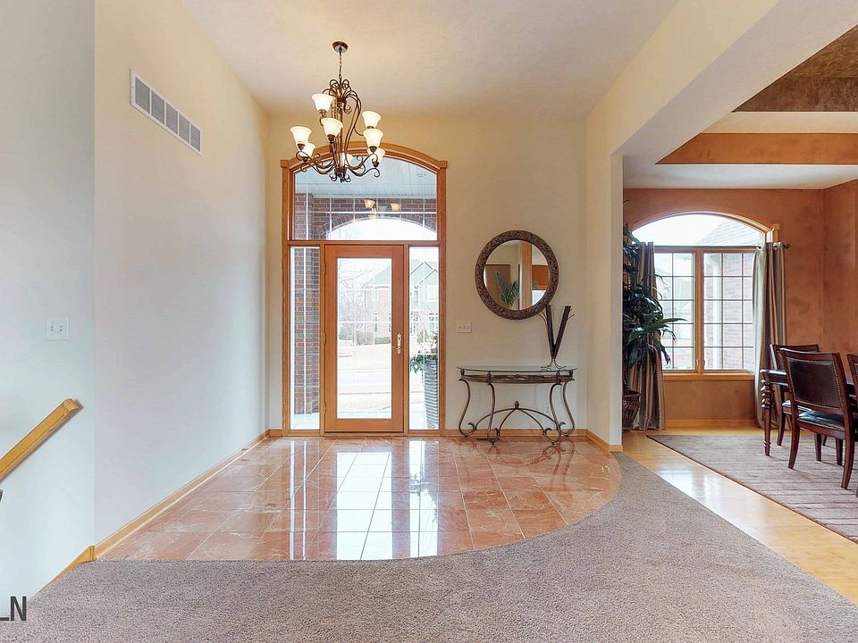 1st image of 8801 Foxtail Dr