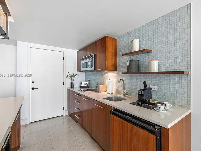 6801 Collins Ave #1010 — Photo 25