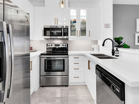 5th image of 1135 Royal York Rd #704