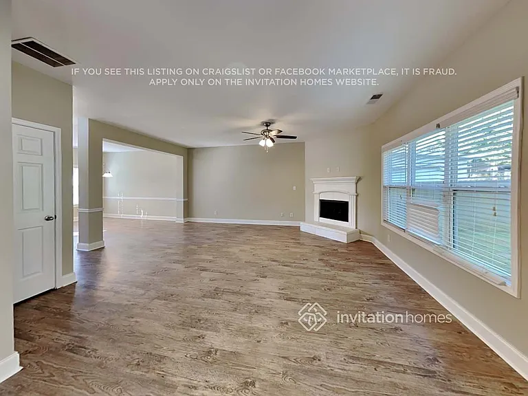 760 Summerstone Ln — Photo 5