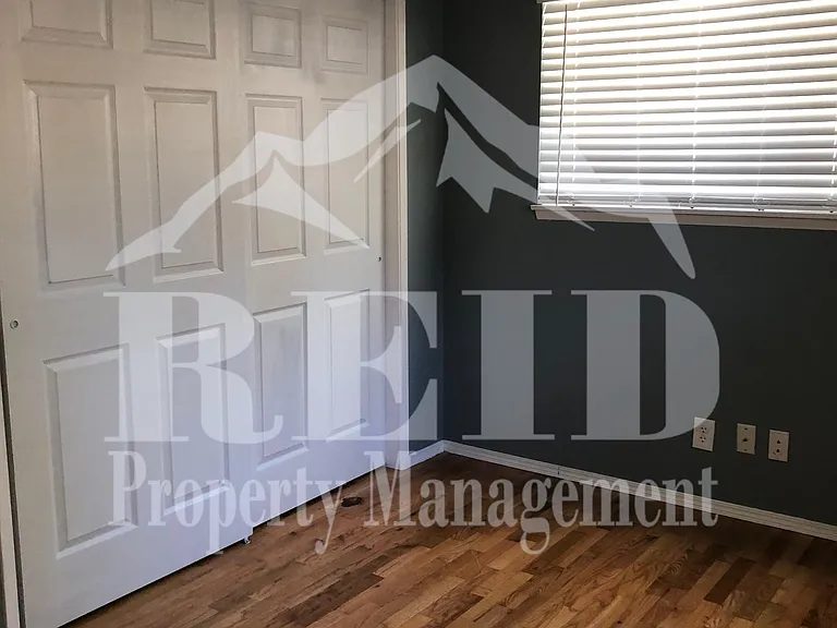 4813 Sandra Ln NE — Photo 24