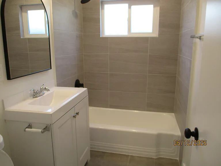 3227 Altura Ave #3 — Photo 8