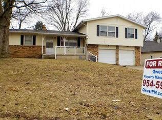 5921 Ridgebrook Ave SE, Kentwood, MI 49508