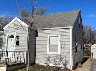 1902 Park Ave, Saint Charles, MO