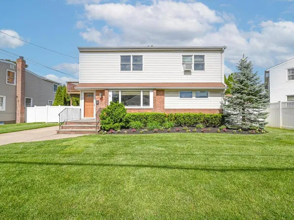 943 Durham Road, East Meadow, NY 11554