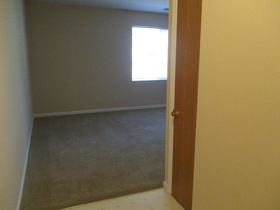 1st image of 2260 Flicker Dr APT 187