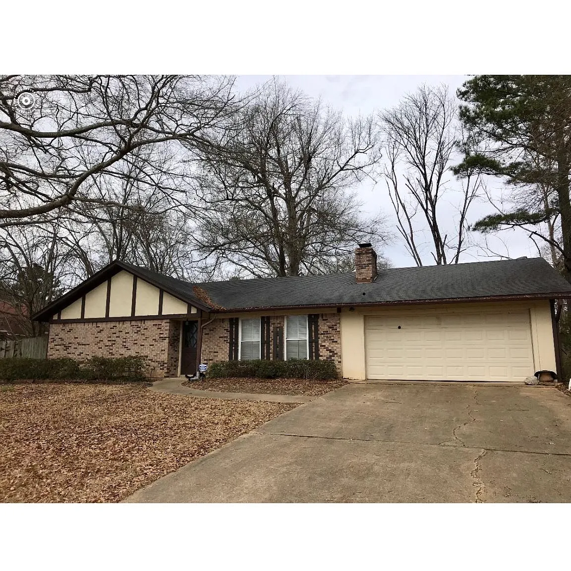 200 Pecan Creek Drive — Photo 1