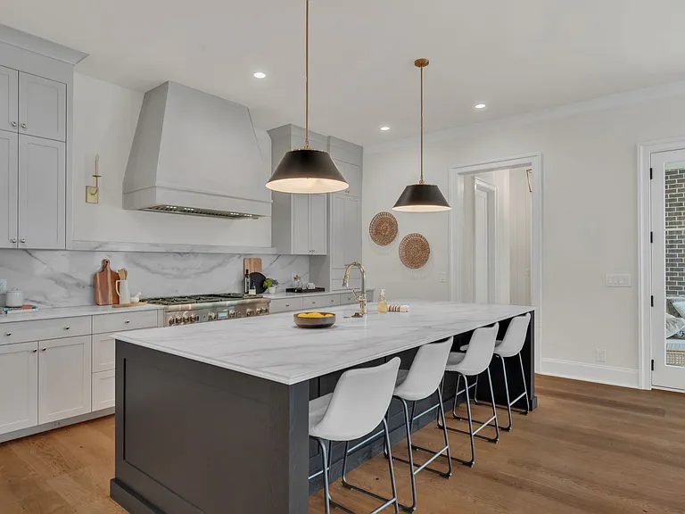 4411 Westlawn Dr — Photo 13