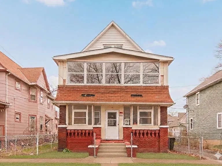 1910 Corning Ave #3 — Photo 10