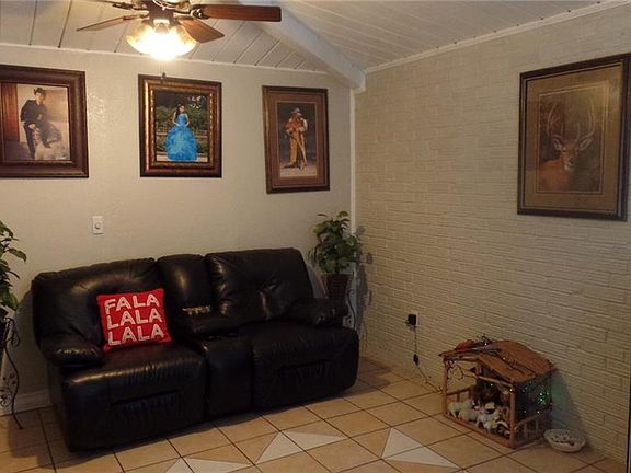 3rd image of 4234 Glenhaven Dr