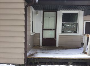 4688 New Rd APT 1, Austintown, OH 44515