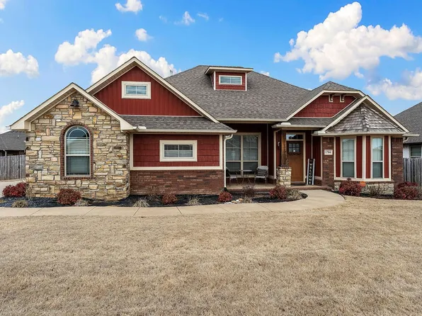1704 Shelby St, Pea Ridge, AR 72751