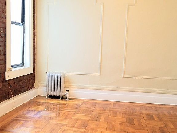 5th image of 566 Parkside Ave APT 8B