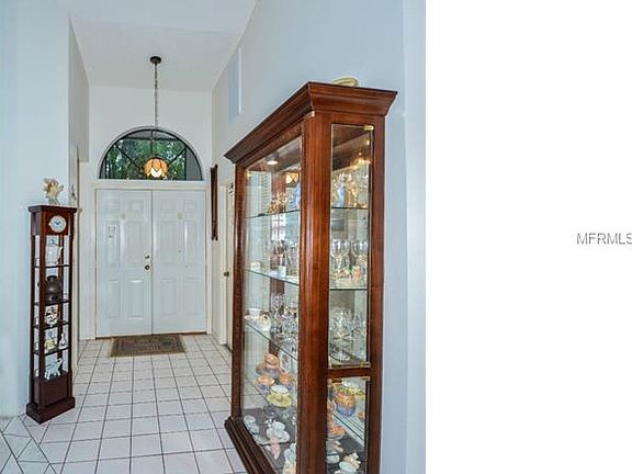 2nd image of 812 Derby Dr