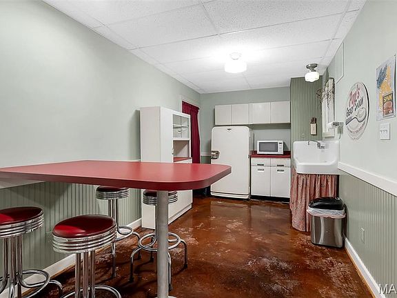 5th image of 2469 Wild Valley Dr