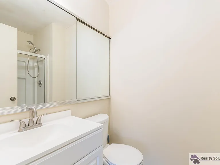 514 Cascade Ct — Photo 8