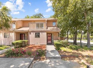 305 21st Ave S, Myrtle Beach, SC 29577