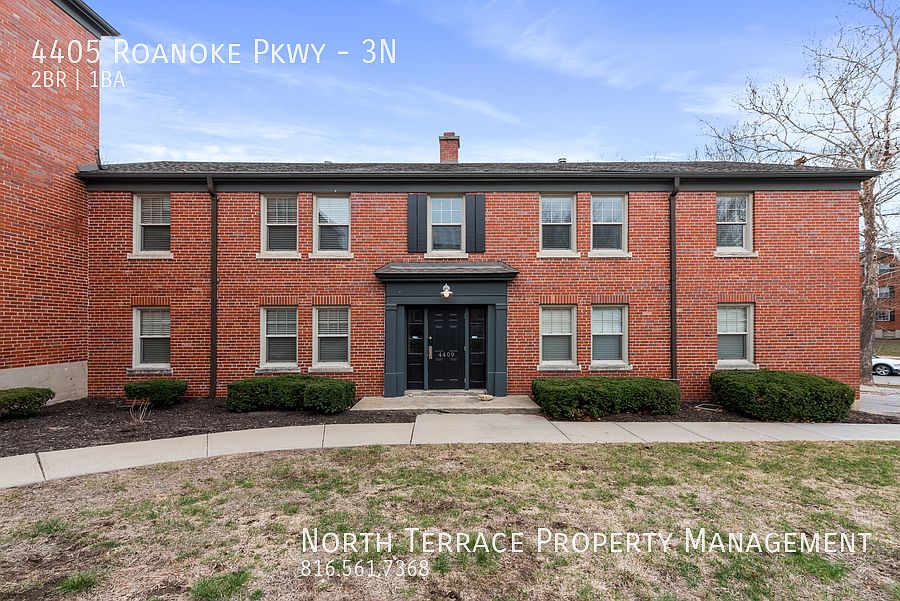 1st image of 4405 Roanoke Pkwy #3