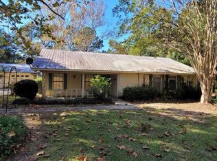 19091 Thompson Hall Rd, Fairhope, AL 36532