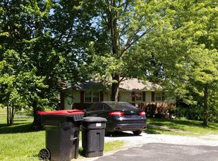 29057 Lake Shore Dr, Sedalia, MO 65301