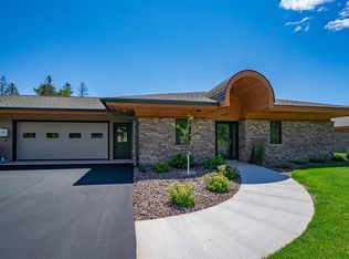 8405 Congdon Blvd #4, Duluth, MN 55804