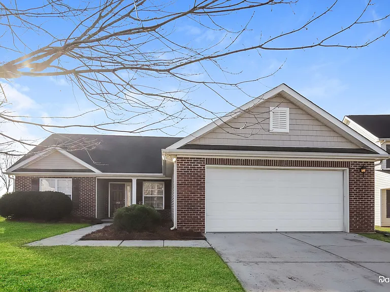 642 Pecan Ridge Cir — Photo 1