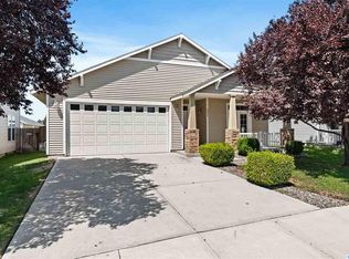 4624 Arabian Ln, Pasco, WA 99301