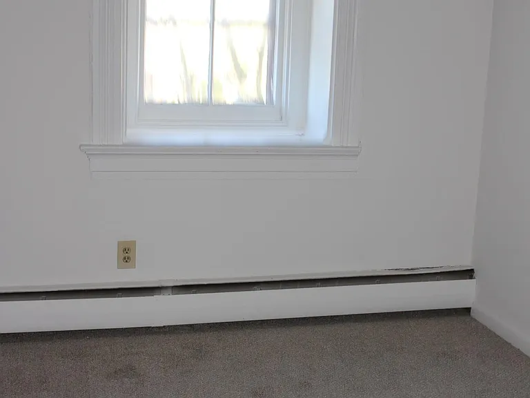 2416 Salutaris Ave #5 — Photo 5
