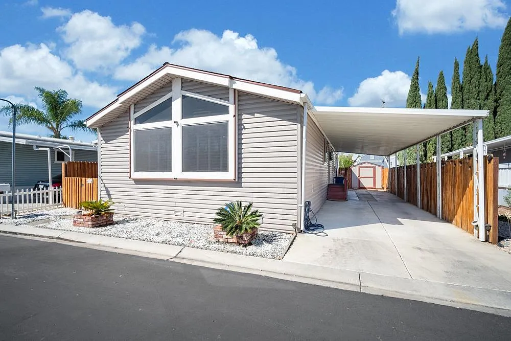 4223 Bouquet Way #113 photo 1