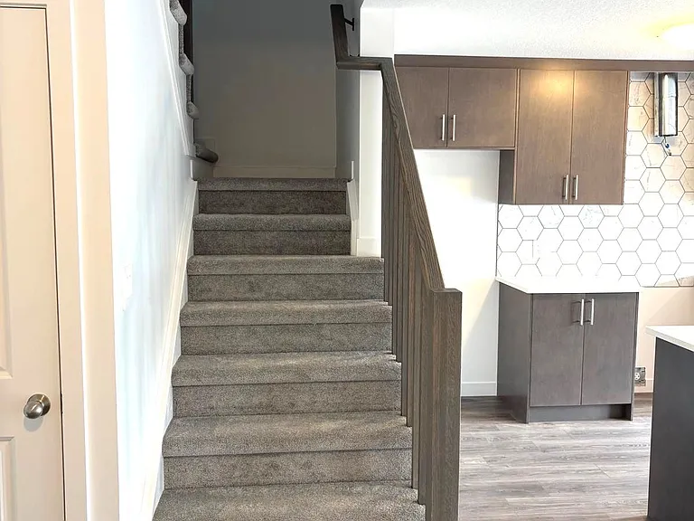 7 Oak St — Photo 11
