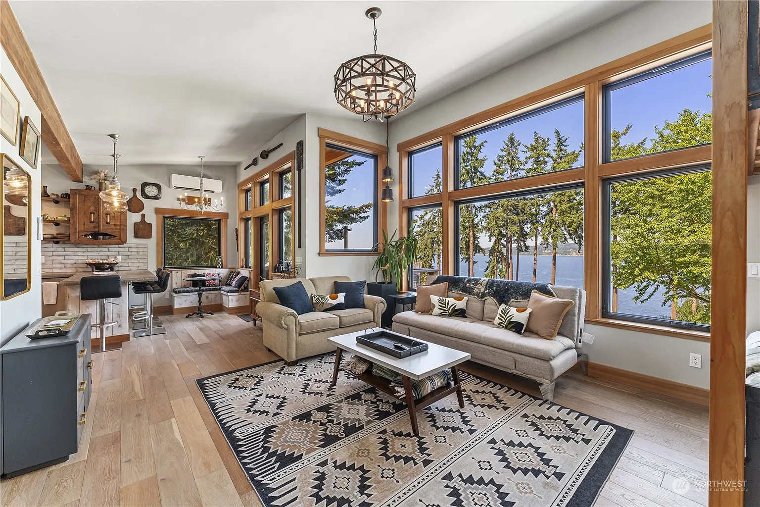 4463 Honeymoon Bay Road photo 1