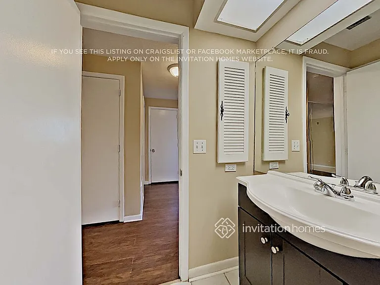 11577 Pine St — Photo 24