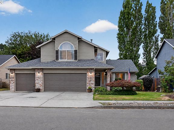 3rd image of 2343 SE Williams Dr