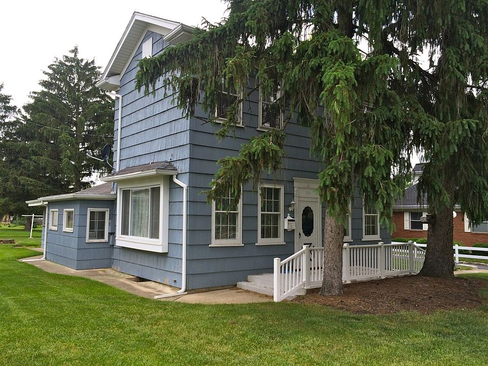 1st image of 706 N Broadway St