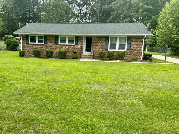 414 Haven Dr, Hartsville, SC 29550