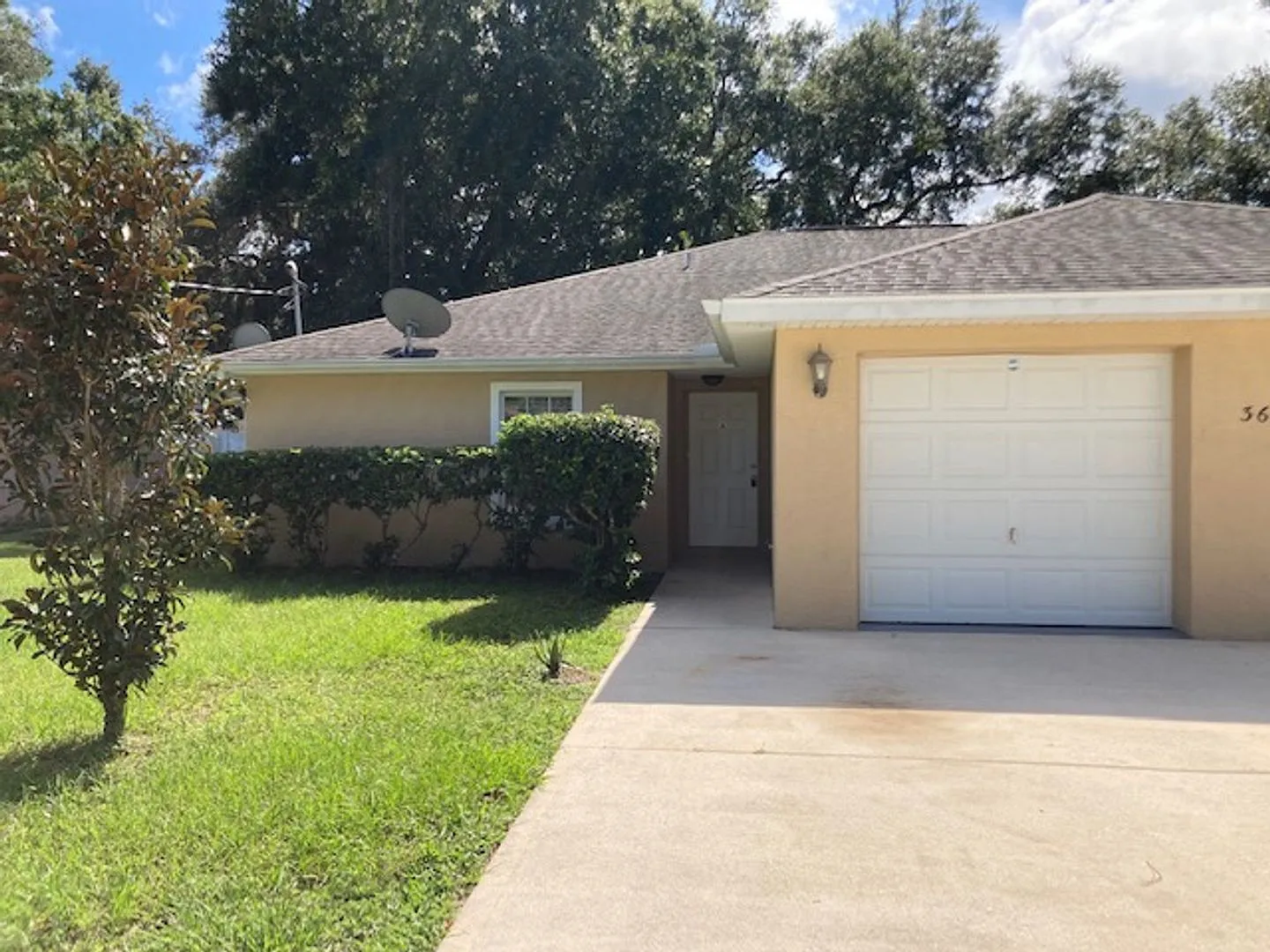 36 Pony Express Drive — Photo 1