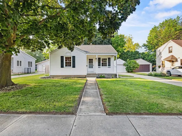 644 Hansen St, Neenah, WI 54956