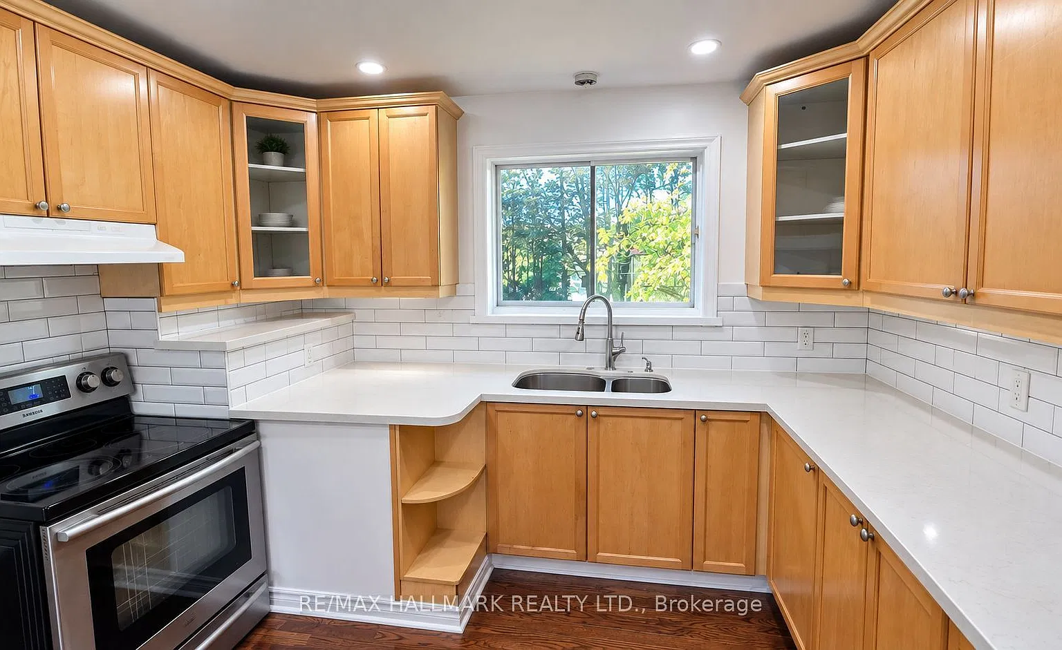 4 bed, $3,000 — Photo 4