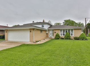 3445 169th Ct, Lansing, IL 60438