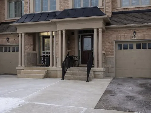 1309 Restivo Ln, Milton, ON L9E 1J9