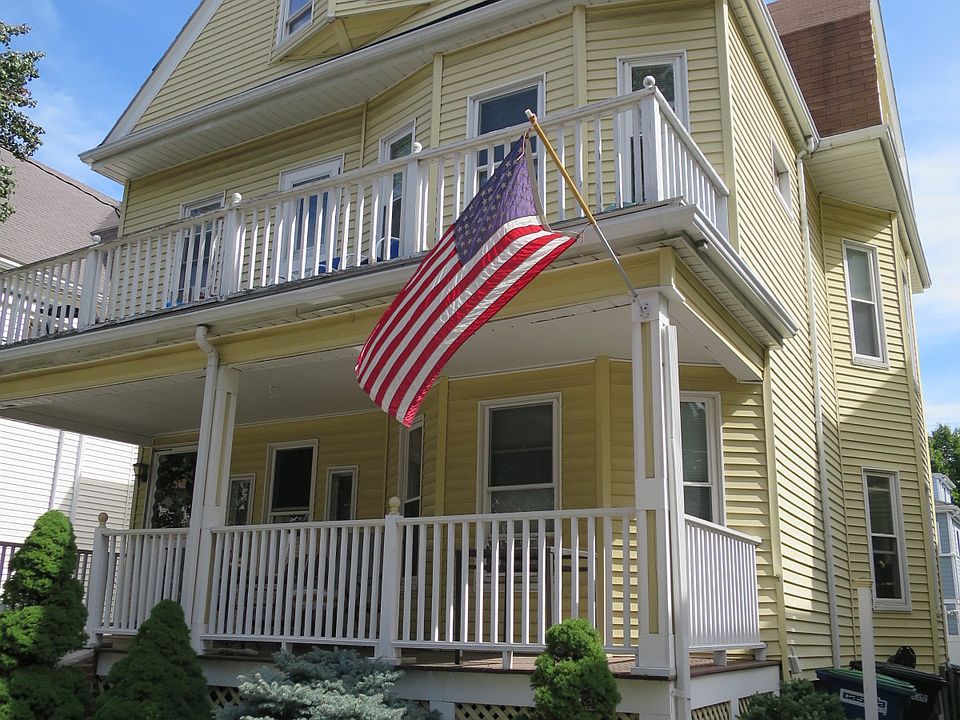 1st image of 45 Paulina St #2